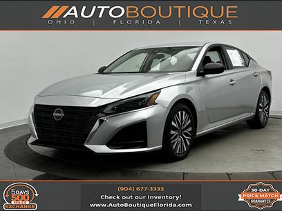 Used 2023 Nissan Altima 2.5 SV