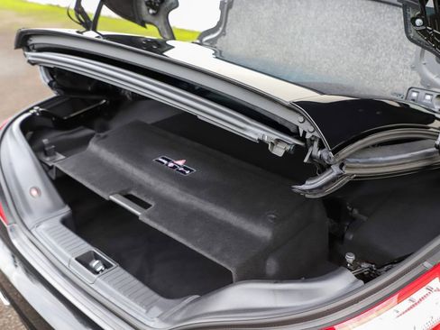 Used 2014 Mercedes-Benz SL 63 AMG image 15