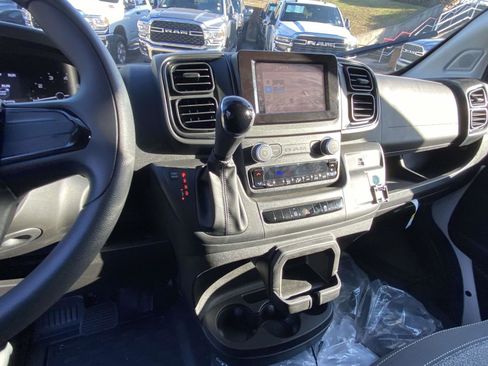 Used 2025 RAM ProMaster 2500 image 19