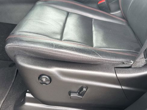 Used 2024 Dodge Durango GT image 12