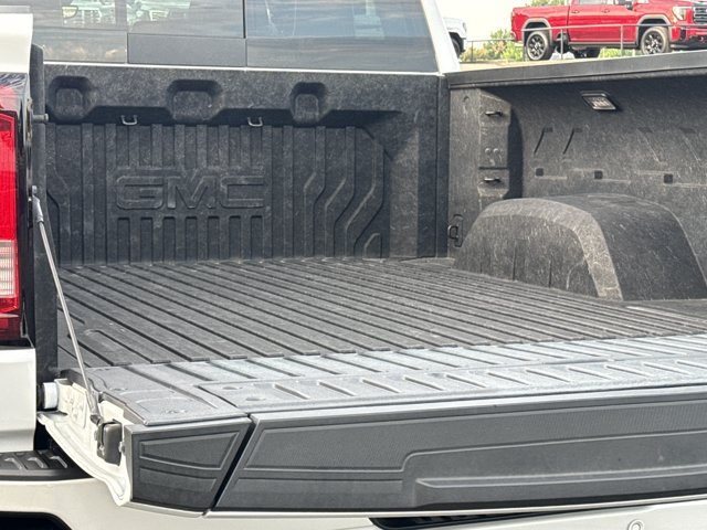 Used 2024 GMC Sierra 1500 Denali Ultimate AWD/4WD image 10