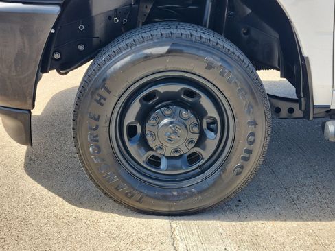 Used 2025 RAM 2500 Tradesman AWD/4WD image 11