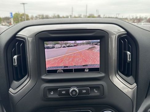 Used 2025 Chevrolet Silverado 2500 Custom w/ Custom Value Package image 19