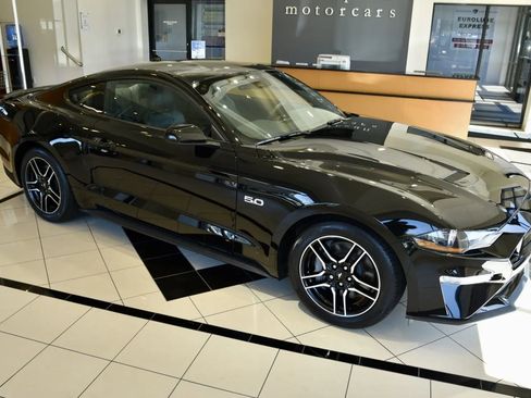 Used 2022 Ford Mustang GT Premium w/ Ford Safe & Smart Package image 7
