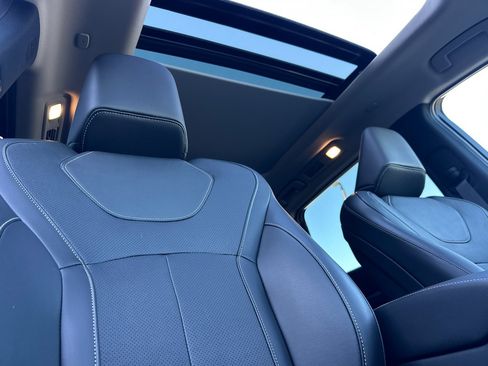 Used 2025 INFINITI QX60 Pure image 22