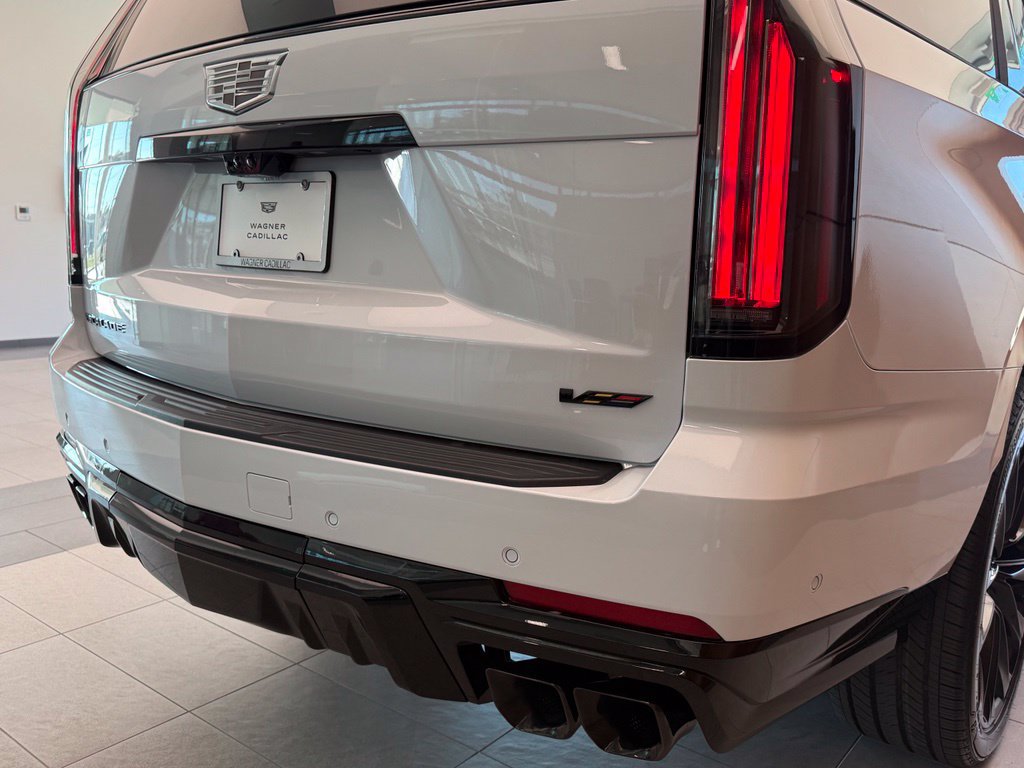 New 2026 Cadillac Escalade V AWD/4WD image 41