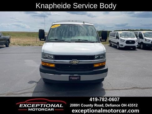 Used 2020 Chevrolet Express 3500 w/ Power Convenience Package RWD image 9