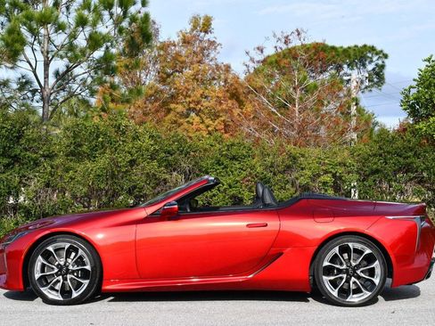 Used 2021 Lexus LC 500 Convertible image 28
