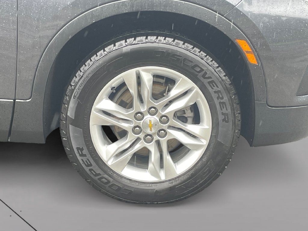 Certified 2022 Chevrolet Blazer LT AWD/4WD image 9