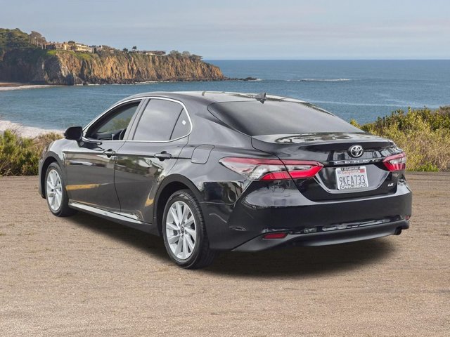 Used 2024 Toyota Camry LE FWD image 7