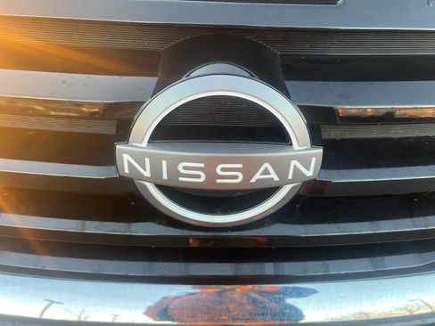 Certified 2025 Nissan Pathfinder SV image 32