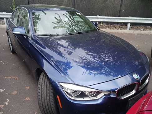 Used 2017 BMW 330i xDrive Sedan AWD/4WD image 1