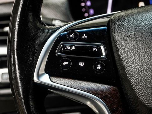 Used 2019 Cadillac XTS Luxury image 26