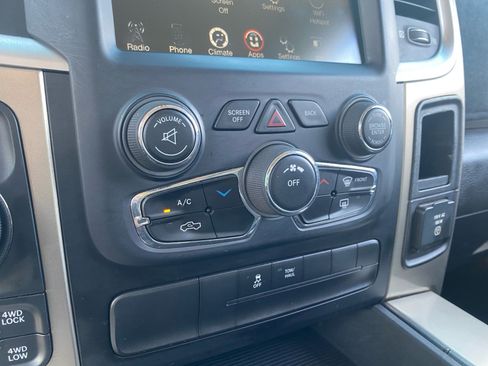 Used 2013 RAM 1500 Classic SLT w/ Big Horn Equipment Group image 12