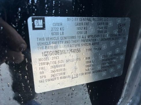 Used 2016 GMC Canyon SLT image 30