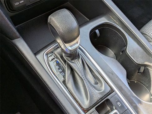 Used 2019 Hyundai Santa Fe SEL image 26