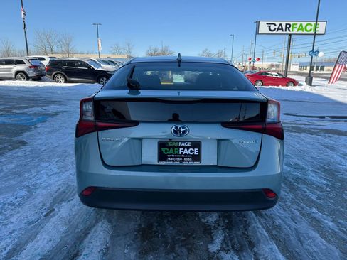 Used 2020 Toyota Prius LE image 10