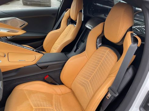 Used 2024 Chevrolet Corvette Z06 image 19