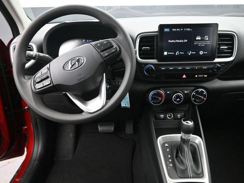 New 2026 Hyundai Venue SE image 11