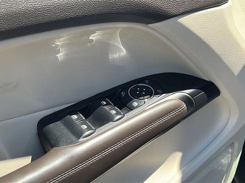 Used 2017 Lincoln MKC Reserve image 14