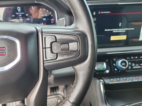 Used 2024 GMC Sierra 1500 AT4 w/ AT4 Premium Package AWD/4WD image 21
