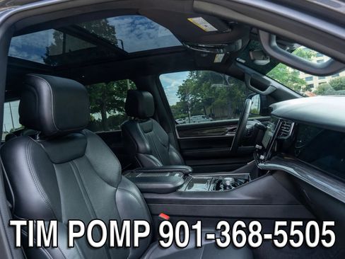 Used 2022 Jeep Wagoneer Series III w/ Premium Group I RWD image 21