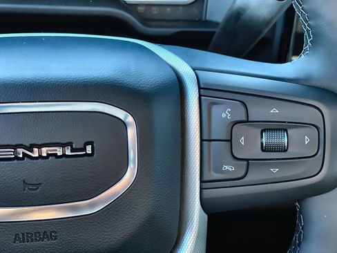New 2026 GMC Sierra 2500 Denali w/ Denali Reserve Package AWD/4WD image 22