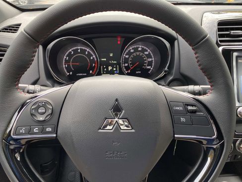 New 2025 Mitsubishi Outlander Sport Trail Edition 2.0 AWC 4WD image 11