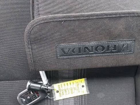 Used 2022 Honda Civic Sport image 4