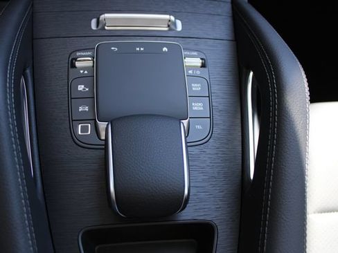 New 2026 Mercedes-Benz GLE 350 4MATIC image 18