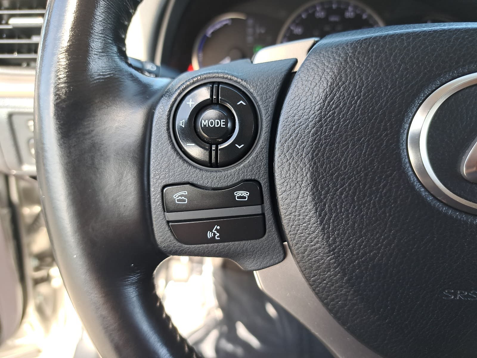 Used 2017 Lexus CT 200h w/ Navigation System Package FWD image 17