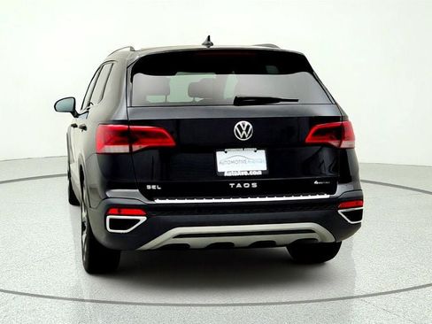 Used 2023 Volkswagen Taos SEL AWD/4WD image 6