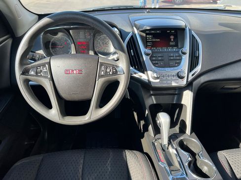 Used 2014 GMC Terrain SLE image 17