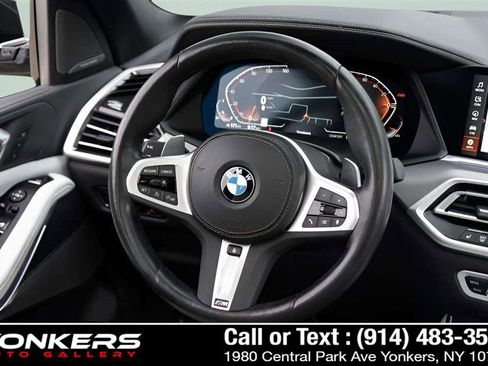 Used 2023 BMW X5 xDrive40i w/ M Sport Package image 25