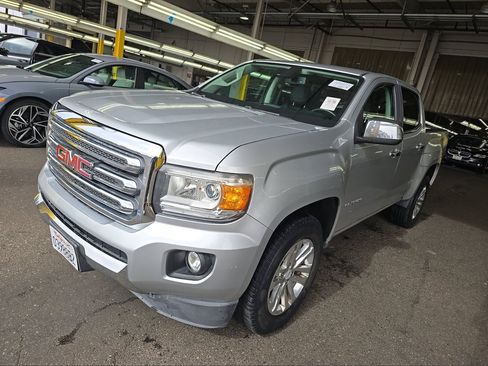 Used 2016 GMC Canyon SLT w/ Driver Alert Package RWD image 1
