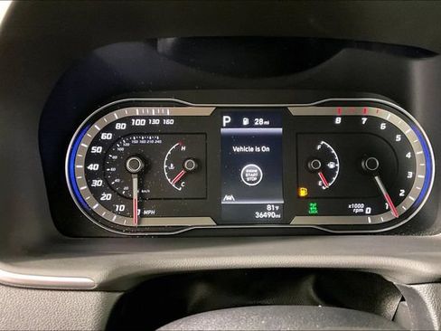 Used 2024 Hyundai Santa Cruz SEL AWD/4WD image 13