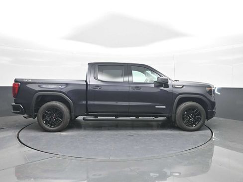 Used 2026 GMC Sierra 1500 Elevation w/ Elevation Select Package AWD/4WD image 9