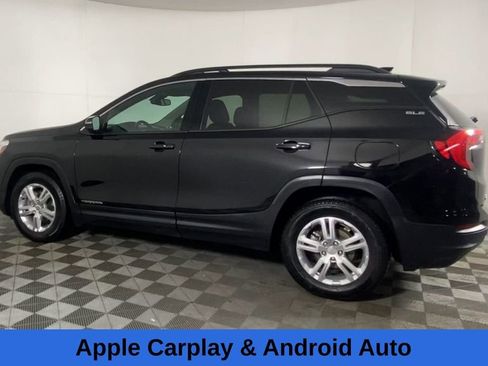 Used 2020 GMC Terrain SLE w/ Driver Convenience Package image 9