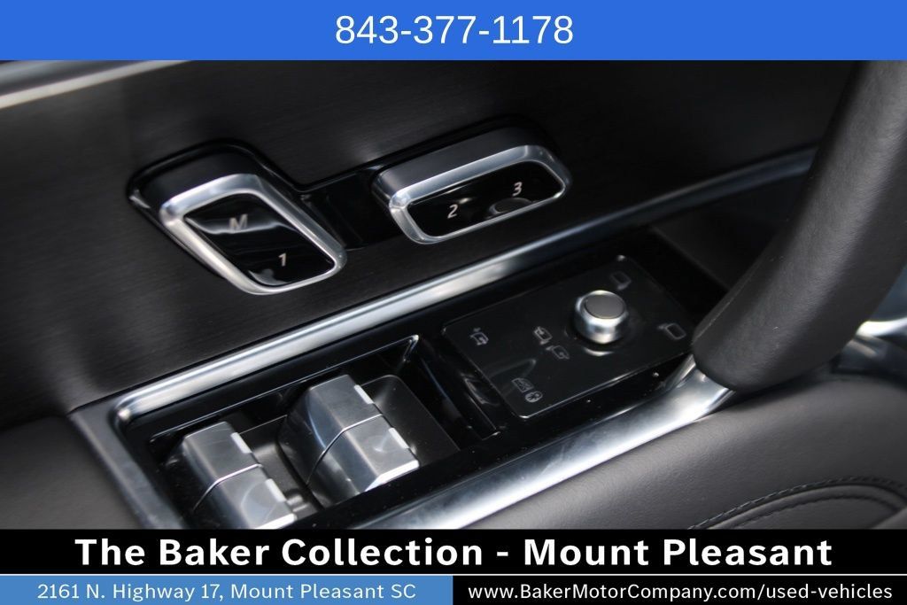 Used 2024 Land Rover Range Rover SE AWD/4WD image 10
