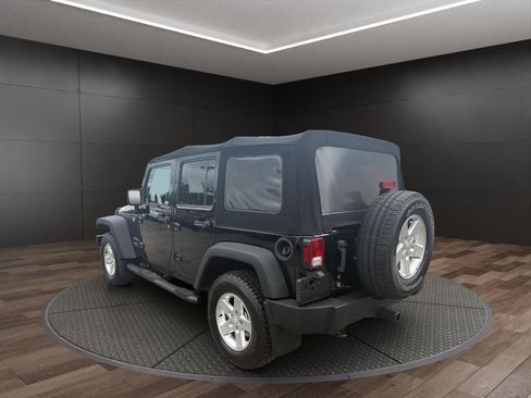 Used 2016 Jeep Wrangler Unlimited Sport w/ Quick Order Package 24S AWD/4WD image 6