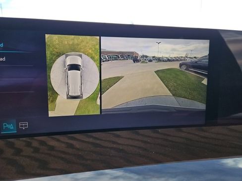 Used 2025 Cadillac Escalade Sport Platinum w/ LPO, ONYX Package image 30