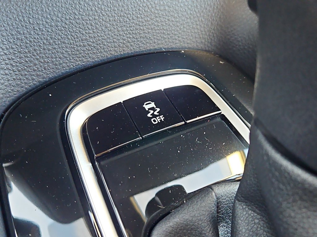 New 2027 Toyota Corolla LE FWD image 10