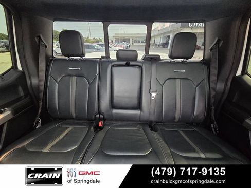 Used 2017 Ford F150 Platinum w/ Equipment Group 701A Luxury AWD/4WD image 28