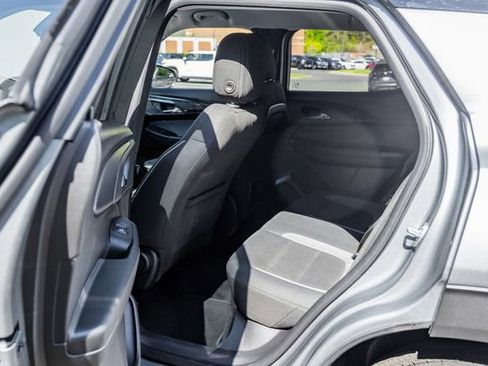 Used 2025 Chevrolet TrailBlazer LT w/ Driver Confidence Package AWD/4WD image 20