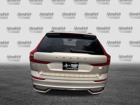 Certified 2024 Volvo XC60 T8 Plus w/ Protection Package Premier AWD/4WD image 9