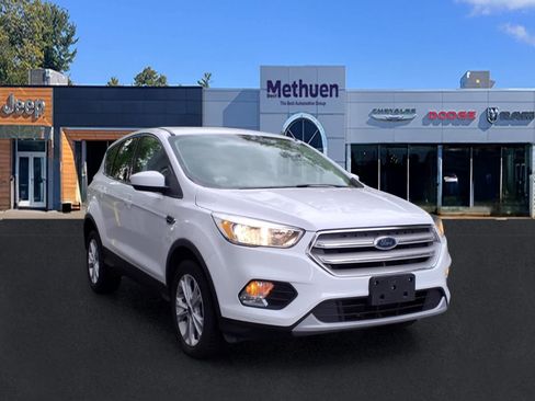 Used 2019 Ford Escape SE AWD/4WD image 1
