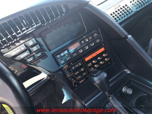 Used 1992 Chevrolet Corvette Convertible RWD image 15