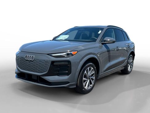 New 2027 Audi Q6 e-tron Premium AWD/4WD image 1