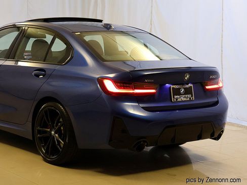 Certified 2024 BMW 330i xDrive Sedan w/ M Sport Package AWD/4WD image 8