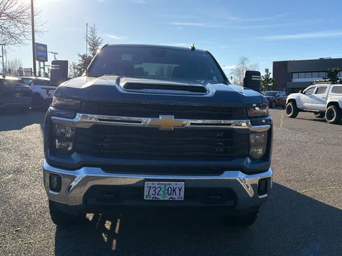 Certified 2025 Chevrolet Silverado 2500 LT w/ Convenience Package image 2